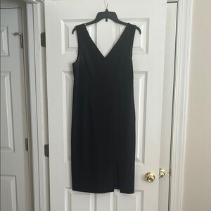 Elegant Black Sleeveless Dress